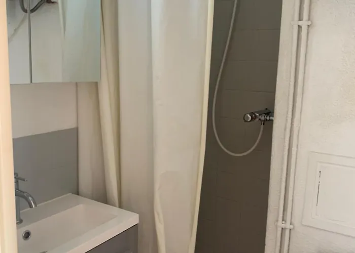 403 3 Pers Port Soleil Vue Piscine Appartement Agde